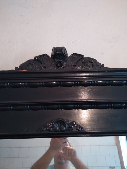 Продавам масивно огледало в стил Макард 19 ти век