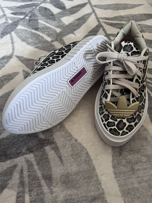 Дамски маратонки Adidas