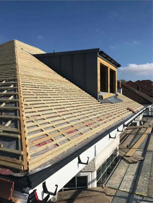 Executam Acoperisuri