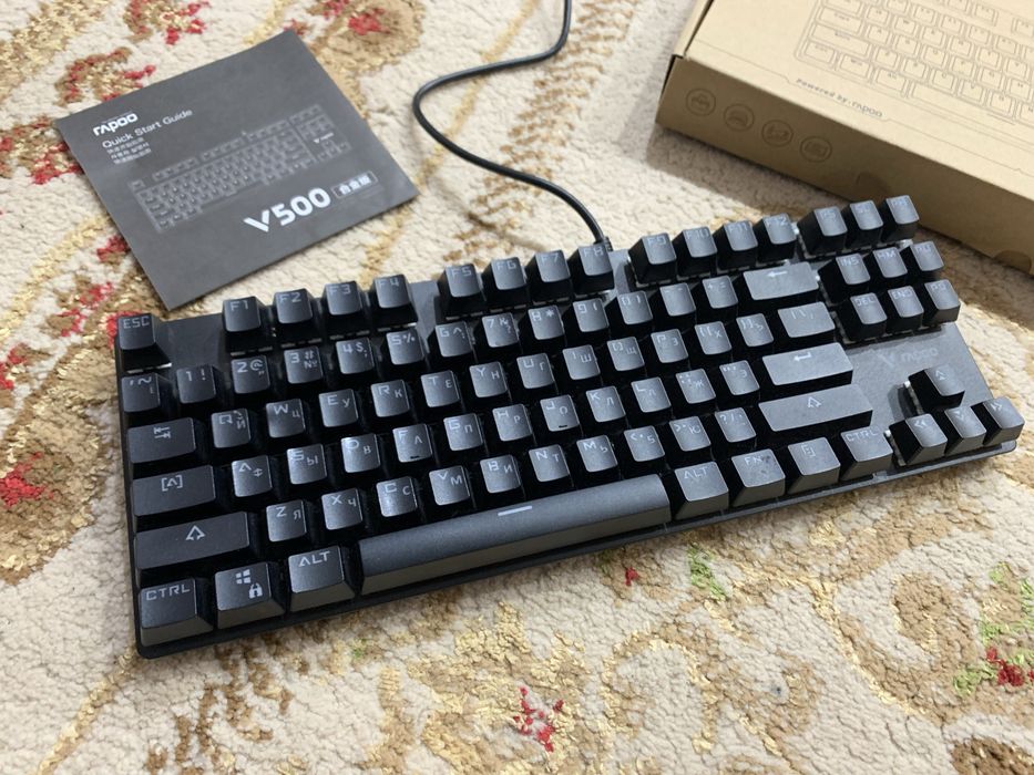 Продам клавиятуру