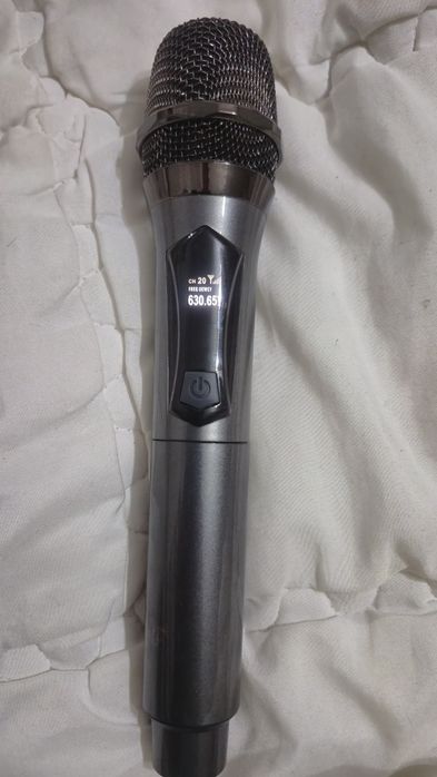 Профессиональный микрофон