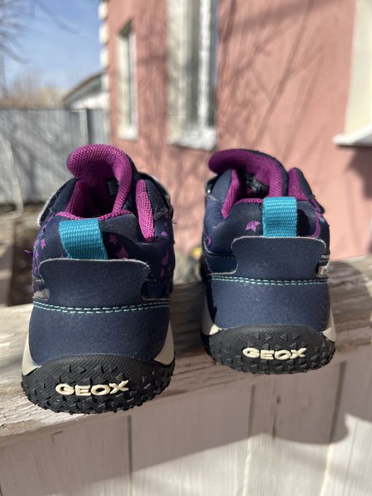Ботинки для девочек Geox