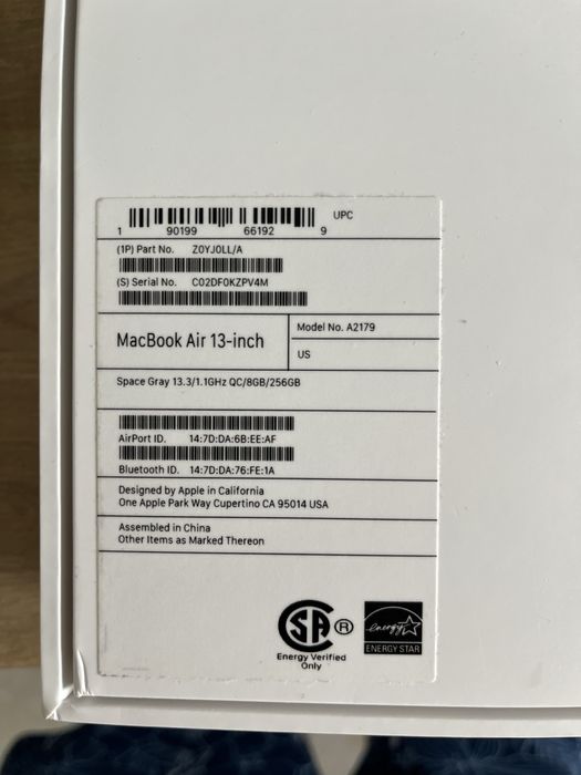 Продается ноутбук MacBook Air