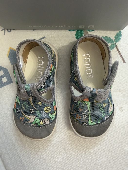 Боси пантофи Todor