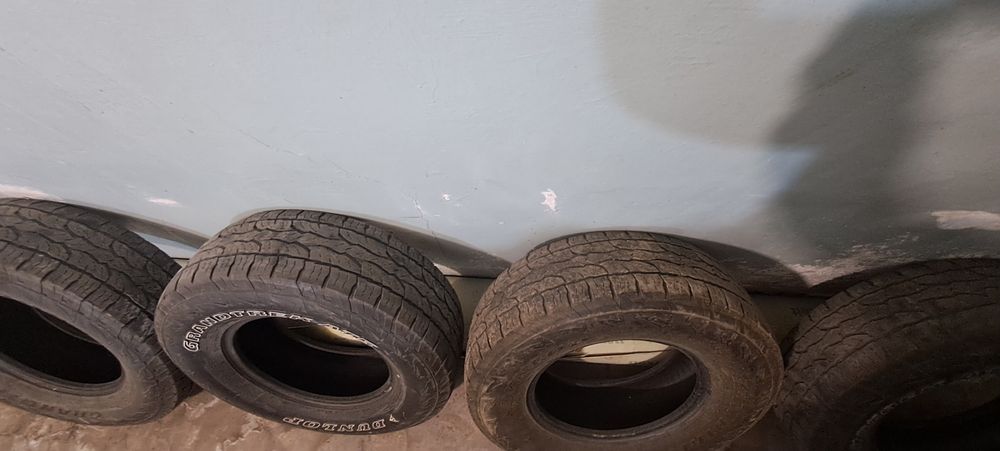 Продам на 16 резину