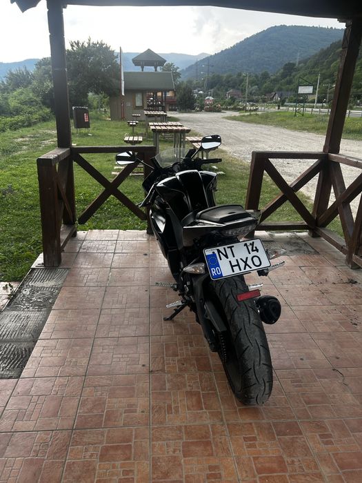 Yamaha yzf r125