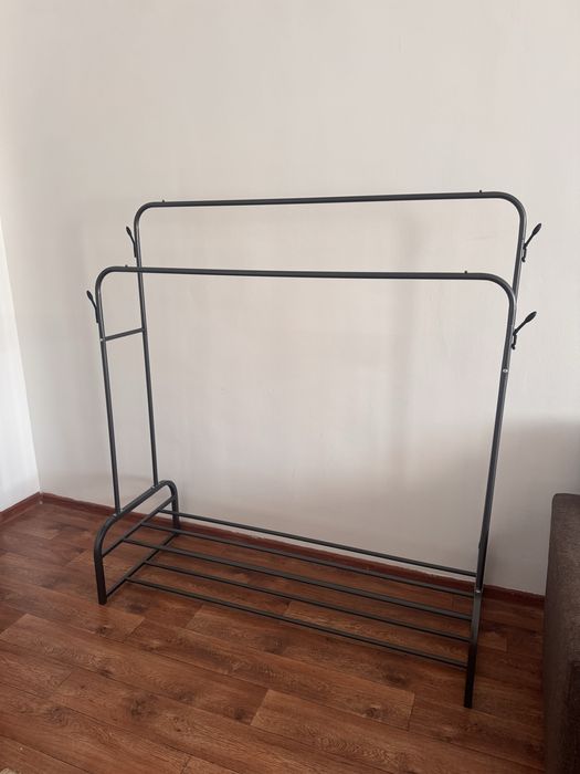 Рейлы напольное вешало