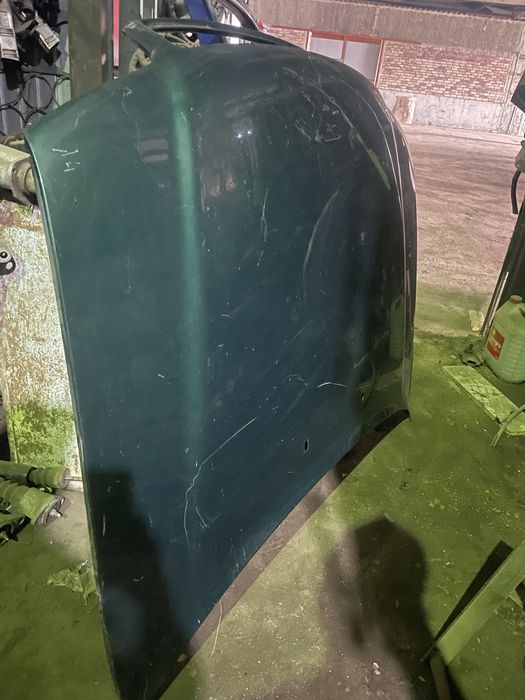 Капот Audi A4B5. Ауди А4Б5.