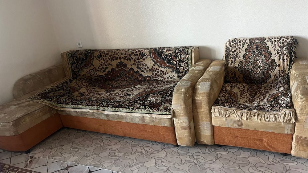 Отдам диван кресло даром