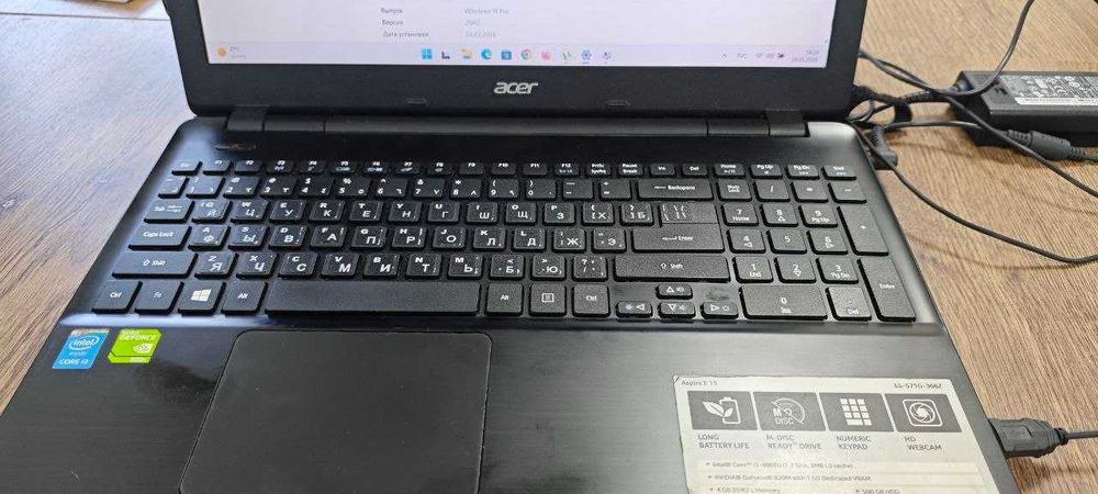 Acer I3/8/240SSD/512HDD/1 GB — для работы и игр