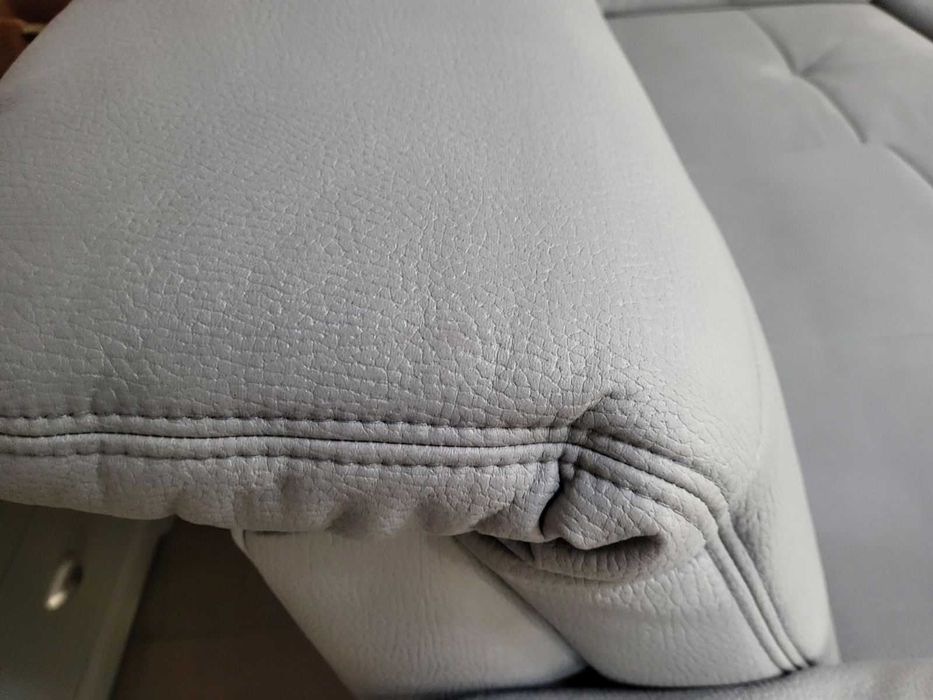 Сив ъглов диван от плат с функция сън и ракла Rhone