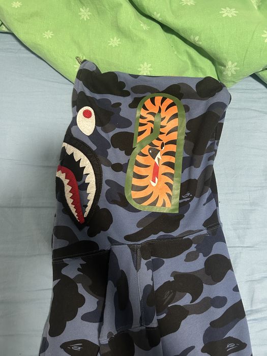 Hanorac Bape (A Bathing Ape)