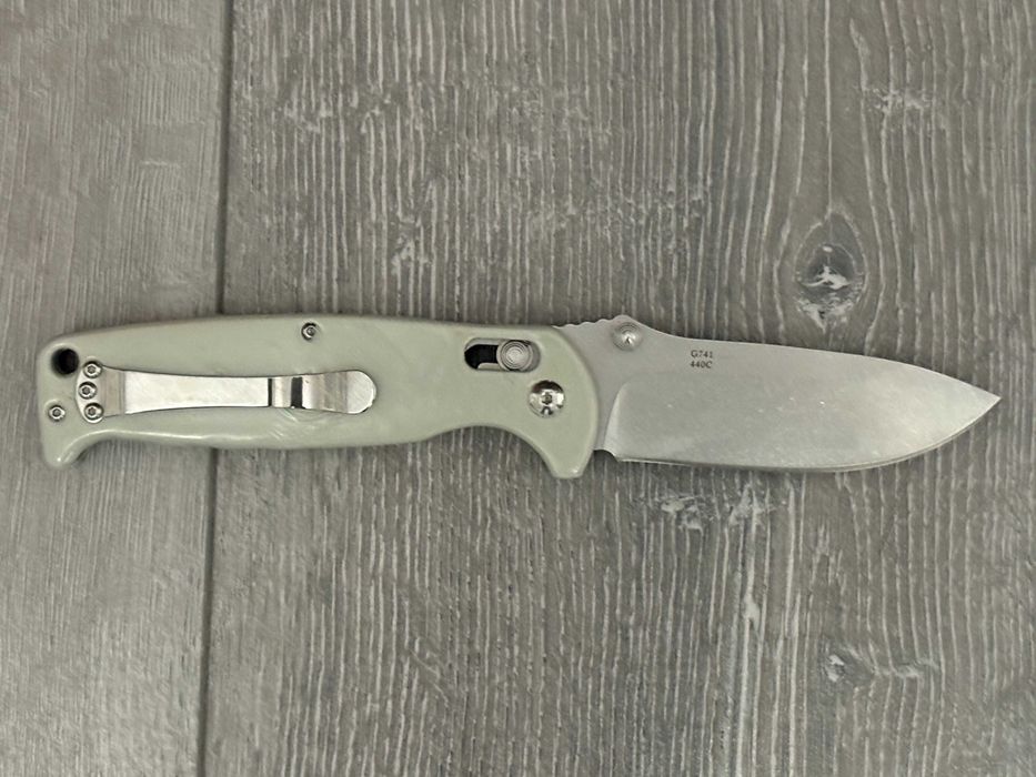 Briceag pliabil G741 nou