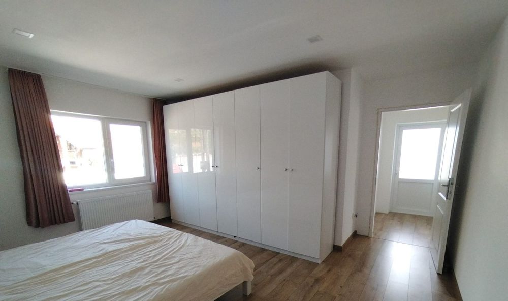 Casa la cheie in Mihaiesti com. Dobra