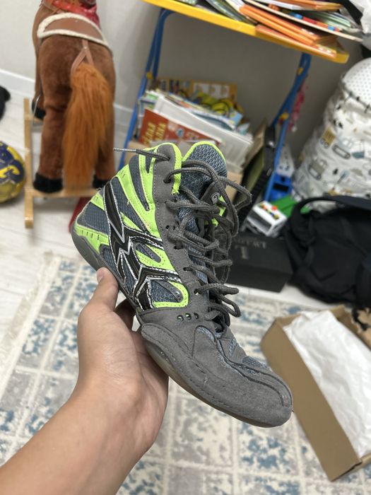 Продам борцовки