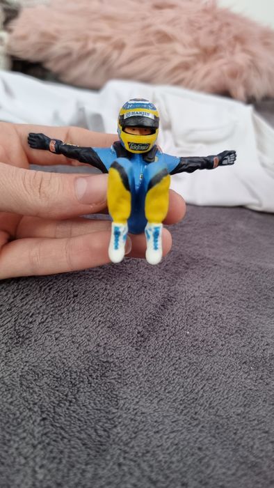 Fernando Alonso renault r26 winner canadian gp 2006 figurine 1:18
