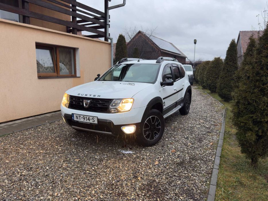 Dacia Duster 1.5 dCI S&S 4x4 Blackshadow 109 cp Euro 6 fara AdBlue