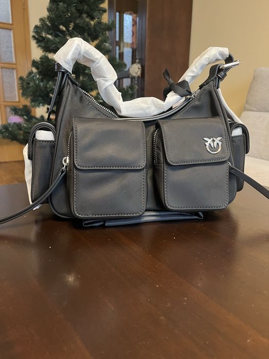 Черна чанта Pinko