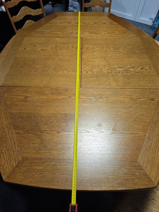 Masa cu 6 scaune din LEMN MASIV