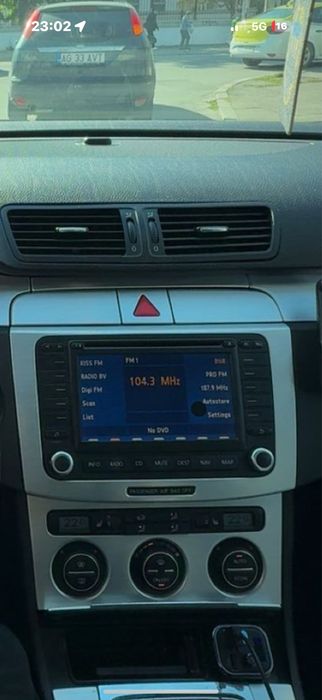 Vând navigație Volkswagen