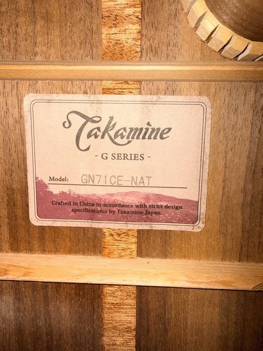 Takamine GN71CE-NAT електро-акустична китара с аксесоари