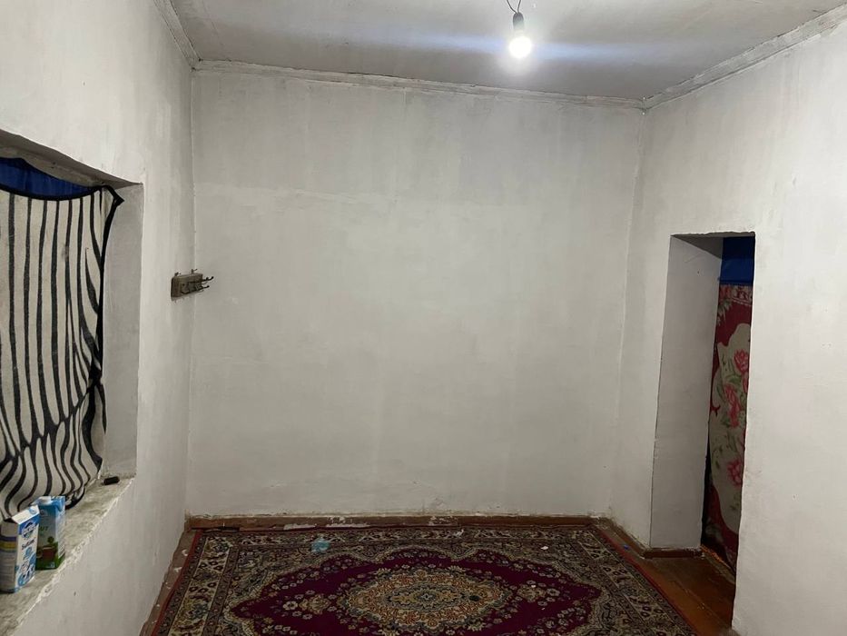 Hovli sotiladi 380m kvadrat