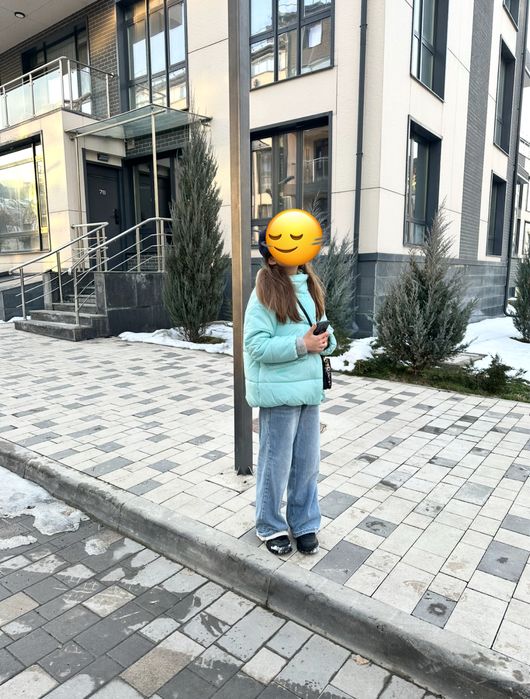 Зимняя куртка на девочку