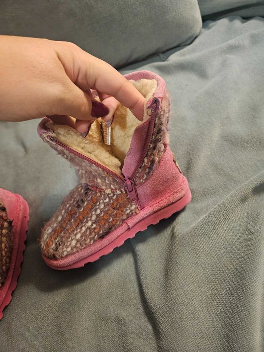 Ghete de iarna fetite nr 25 BEARPAW