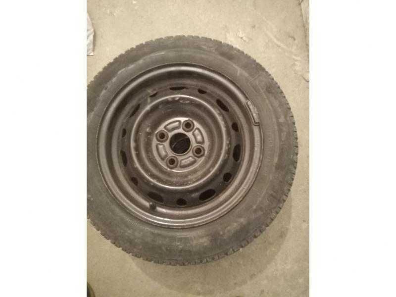 Vand set anvelope 175 65 14 m + s