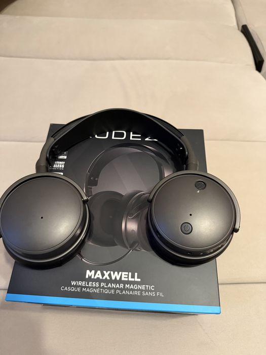 Audeze Maxwell wireless