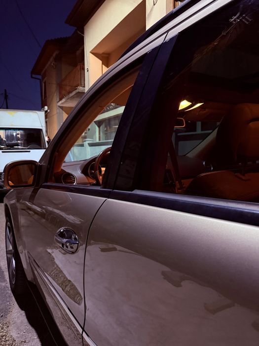 Mercedes GL 2008 3.0 diesel motor nou.km 9500 reali dupa R. C.