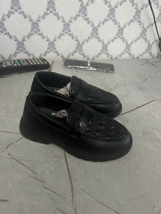 Продаётся детский туфли