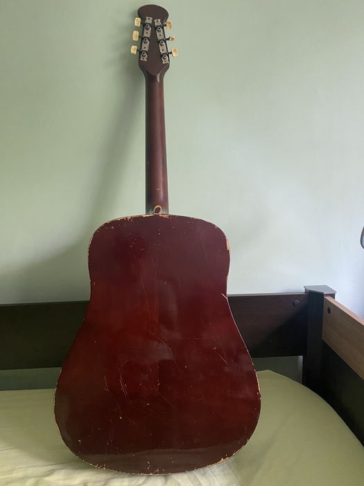 акустична китара кремона