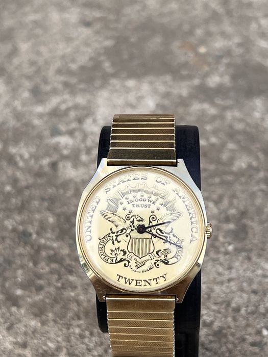 CEAS DE MÂNĂ BĂRBĂTESC PLACAT CU  AUR -editie cu blazonul de 20 USD - anii 1970/1980