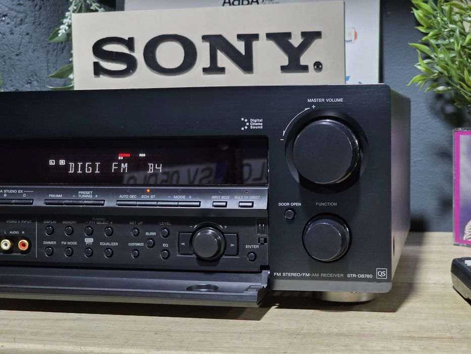 Receiver SONY str-db780 QS, amplituner 2.0, 5.1 surround cinema telecomanda radio amplificator