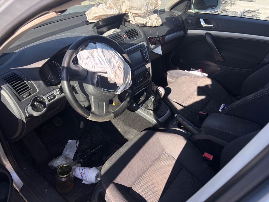 Skoda Octavia на части