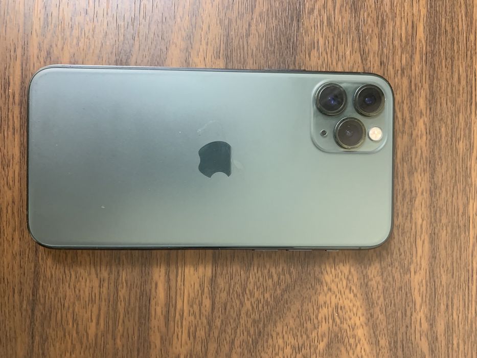 Продам айфон 11 про на 512 гб