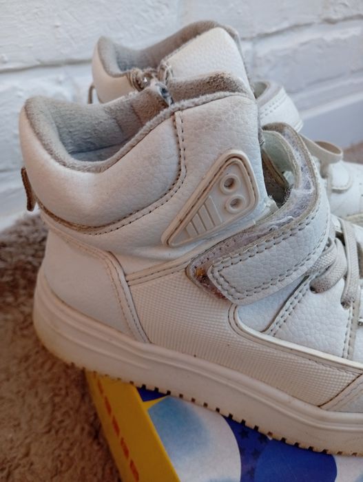 Обувь  ботинки туфли кроссы