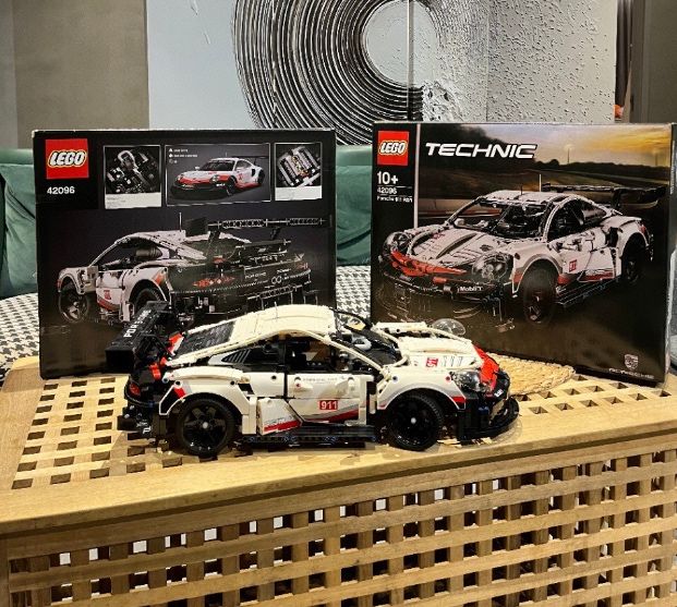 LEGO Technic 42096 - Porsche 911 RSR