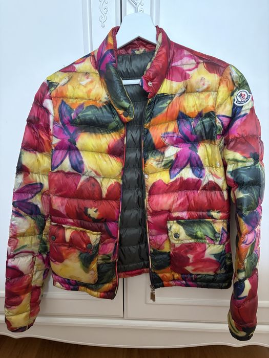 Оригинално пролетно яке Moncler