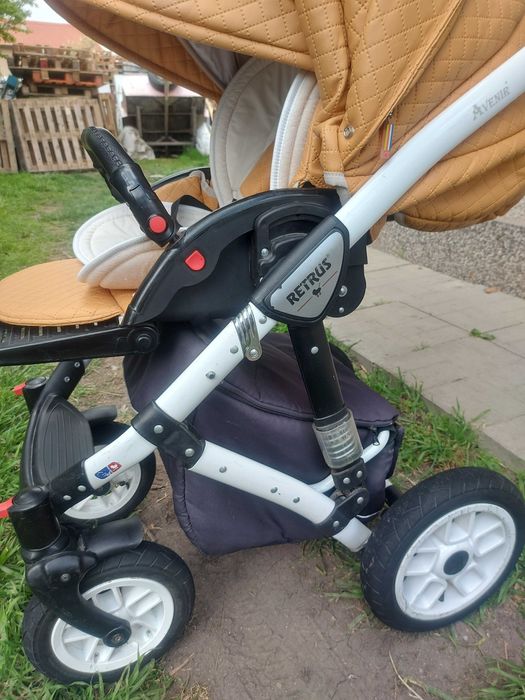 Бебешка количка Avenir Retrus