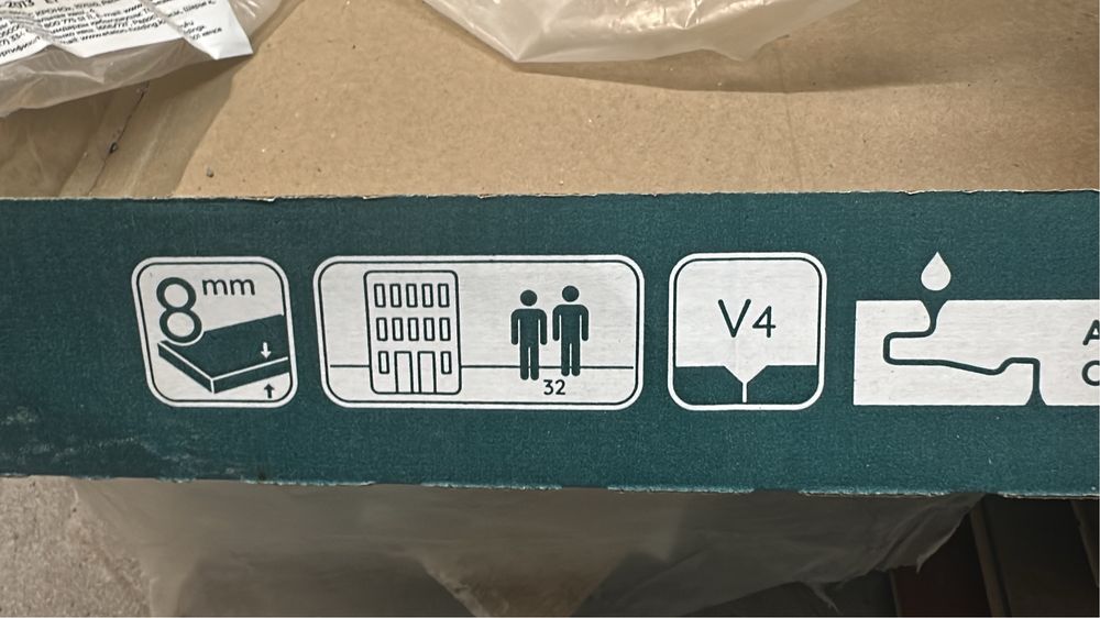 Продам ламинат б/у отл состояние