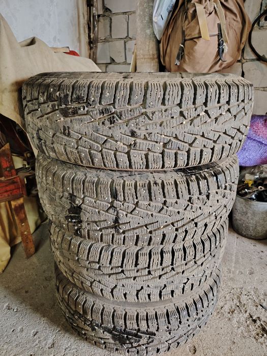 Продам зимнюю резину
