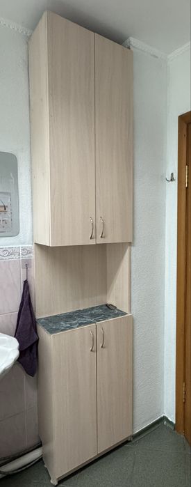 Поодам . Шкафчик, полочку
