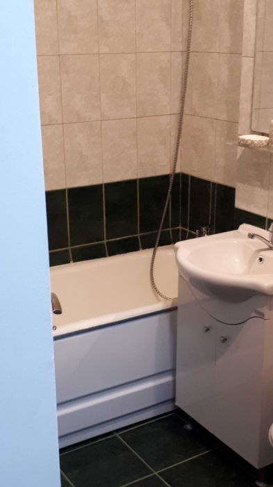 PROPRIETAR vand apartament cu o camera