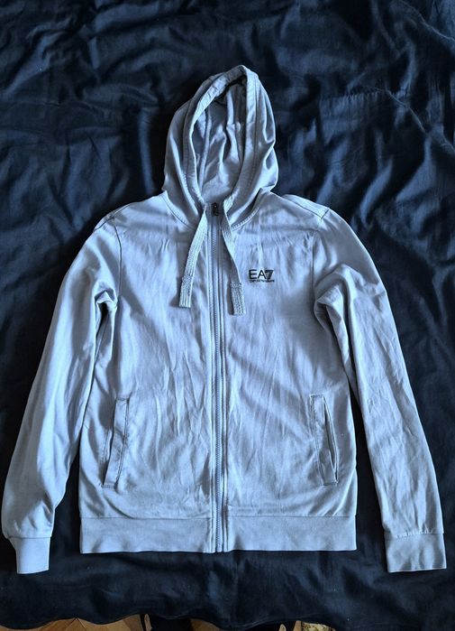 Комплект анцунг и тениска EA7