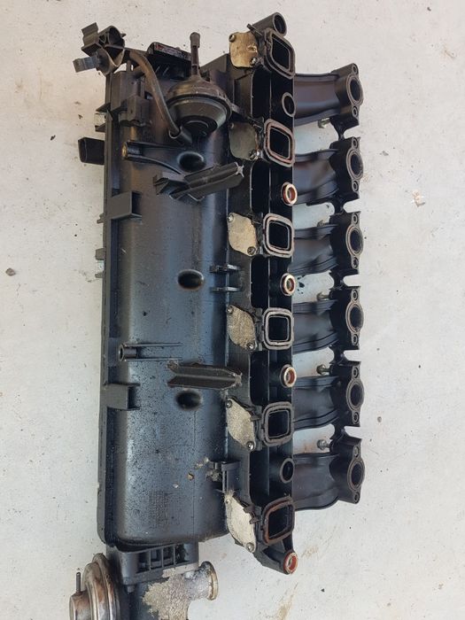 Всмукателен колектор бмв е90 е91 е92 е93 е60 е61 м57