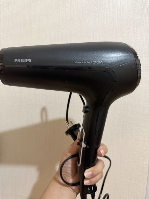 Продам фен PHILLIPS