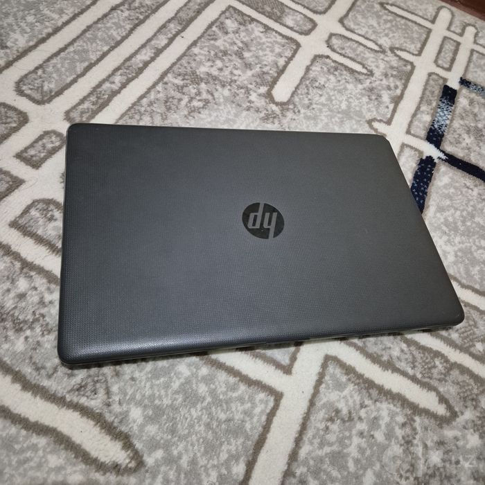 Ноутбук сотилади HP 250 G6  арзон