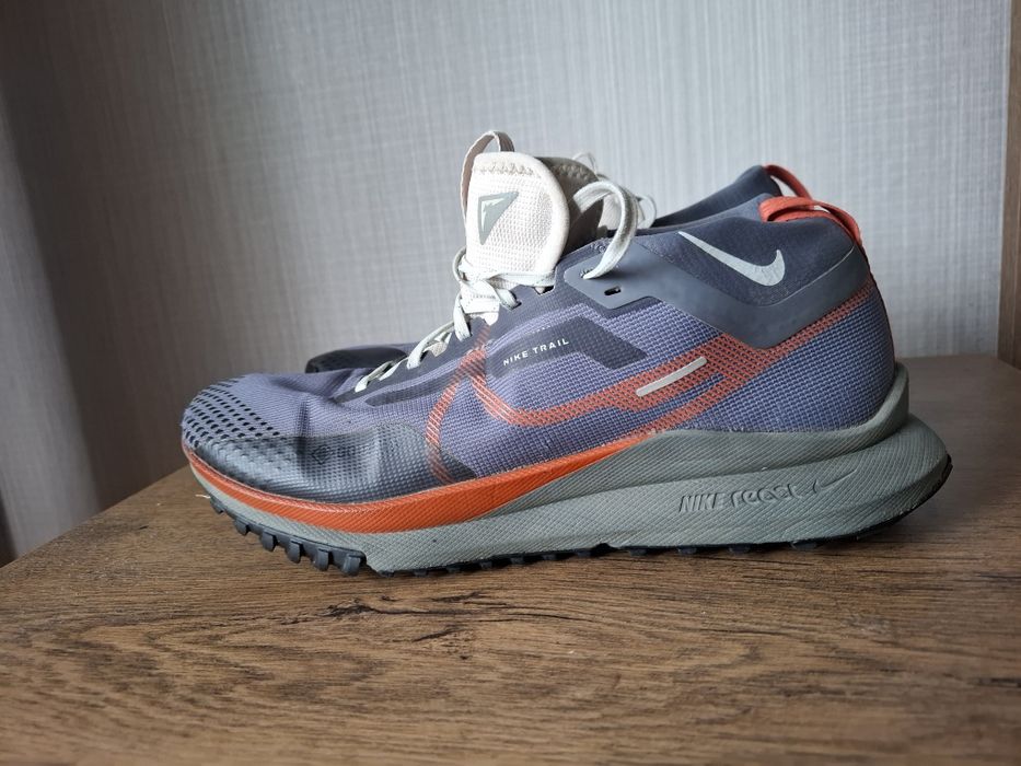 Nike React Pegasus gore tex маратонки 44 номер.
